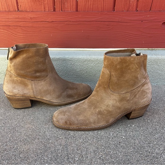 $590~ELYSE WALKER LOS ANGELES~Tan Distressed Suede Stacked Heel Bootie~Boot~37/7 - Picture 2 of 14